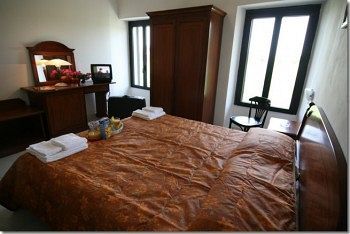 Hotel Vecchio Convento Bareggio Luaran gambar
