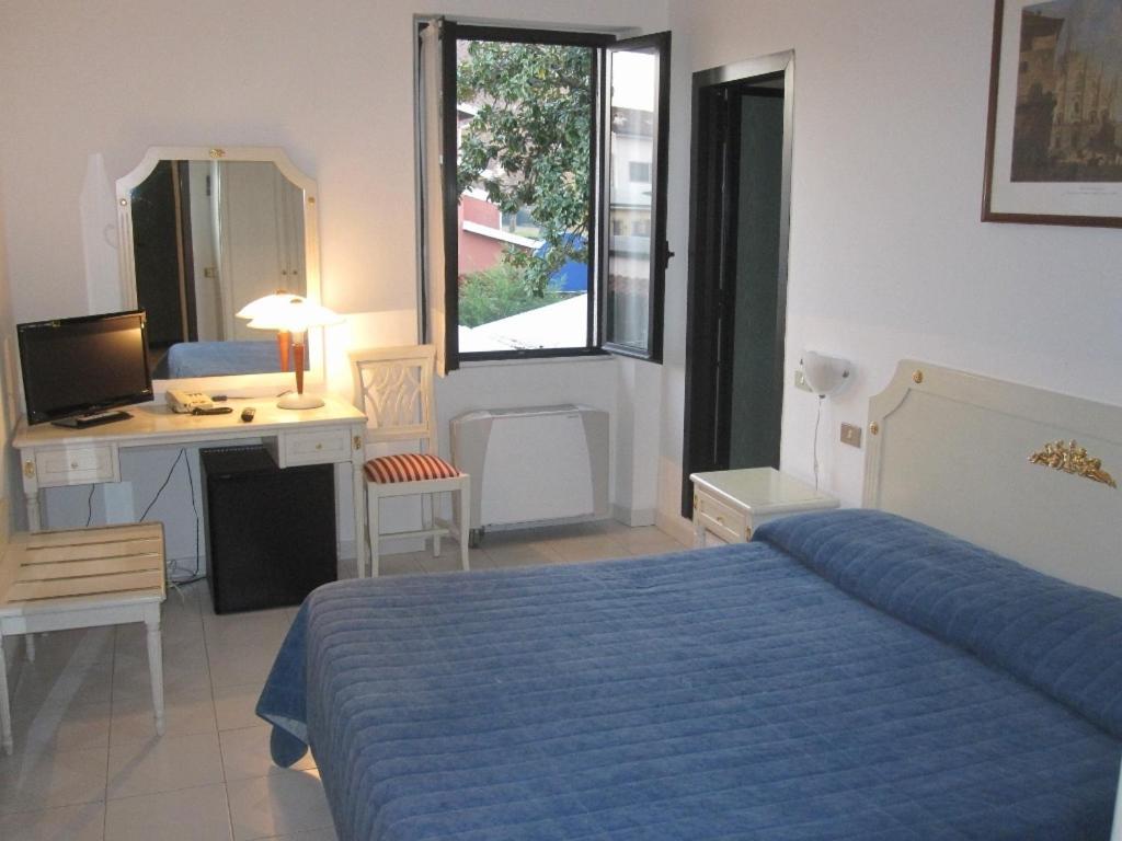 Hotel Vecchio Convento Bareggio Bilik gambar